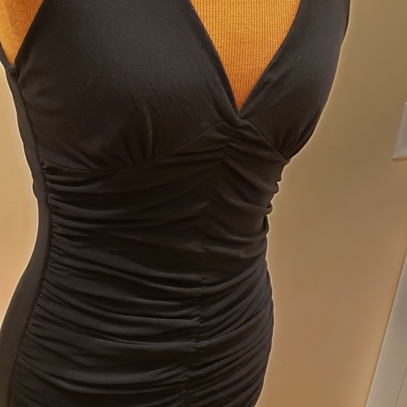 Fitted Sleeveless Ruched Tulle Top - Picture 2 of 5